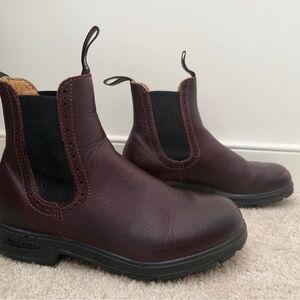 Blundstone Dark Red Leather Boots